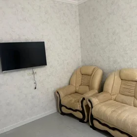 In Baku 60.0 m² apartment is for rent - Image 3