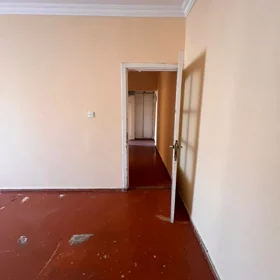 In Baku 60.0 m² apartment is for rent - Image 3