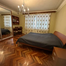 In Baku 80.0 m² apartment is for rent - Image 2