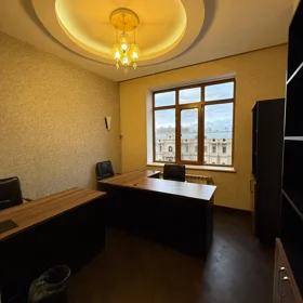 In nan 180.0 m² office is for rent - Image 2