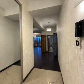 In nan 180.0 m² office is for rent - Image 3