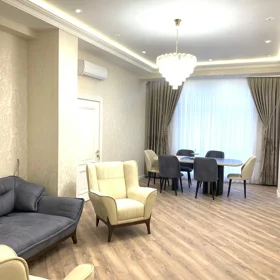 In Baku 105.0 m² apartment is for rent - Image 5