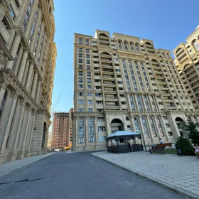 In Baku 120.0 m² apartment is for rent - Image 2