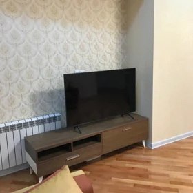 In Baku 175.0 m² apartment is for rent - Image 3