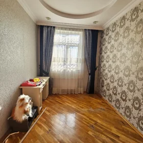 In Khirdalan 110.0 m² house with 5.0 rooms is for rent - Image 3