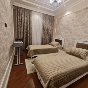 In Baku 120.0 m² apartment is for rent - Image 4