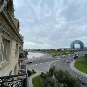 In Baku 140.0 m² apartment is for rent - Image 2