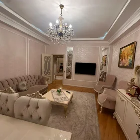 In Baku 90.0 m² apartment is for sale - Image 5