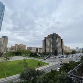 In Baku 140.0 m² apartment is for rent - Image 3