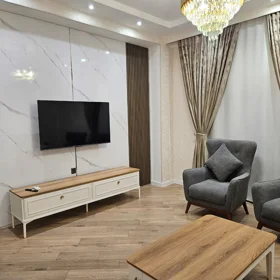 In Baku 130.0 m² apartment is for rent - Image 2