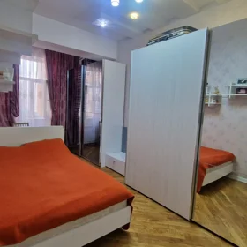 In Baku 68.0 m² apartment is for rent - Image 5