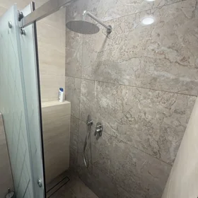 In Baku nan m² apartment is for sale - Image 3