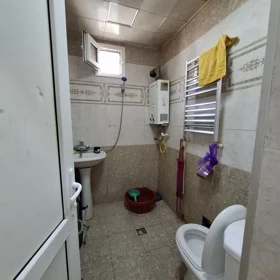 In Khirdalan 70.0 m² house with 3.0 rooms is for rent - Image 2