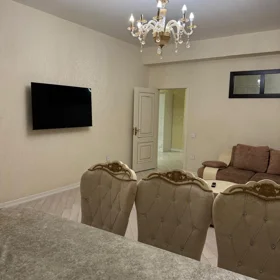 In Baku 140.0 m² apartment is for rent - Image 4