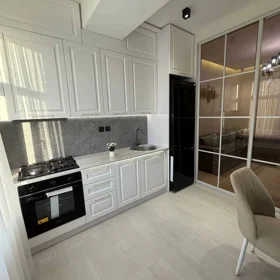 In Baku 85.0 m² apartment is for rent - Image 3
