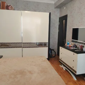 In Baku 80.0 m² apartment is for rent - Image 5