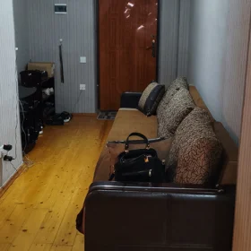 In Baku 89.0 m² apartment is for sale - Image 3