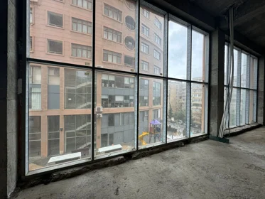 In Baku 180.0 m² commercial is for rent - Image 3