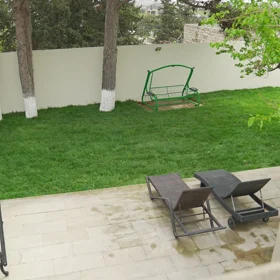 In Baku 320.0 m² house with 5.0 rooms is for rent - Image 3