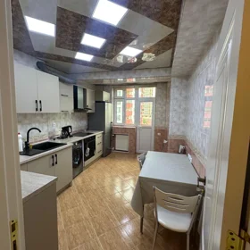 In Baku 75.0 m² apartment is for rent - Image 3