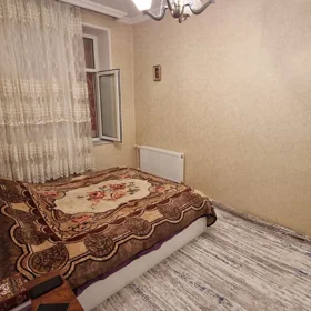 In Baku 70.0 m² apartment is for sale - Image 2