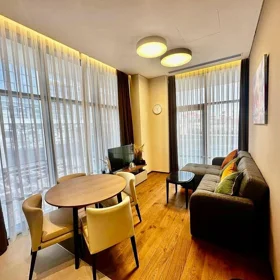 In Baku 70.0 m² apartment is for rent - Image 2