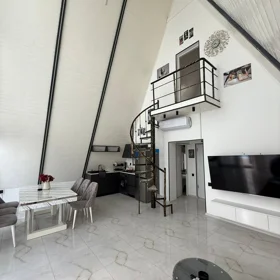 In Baku 69.0 m² house with 3.0 rooms is for rent - Image 2