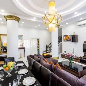 In Baku 269.0 m² house with 4.0 rooms is for rent - Image 4