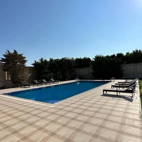 In Baku 211.0 m² house with 4.0 rooms is for rent - Image 2