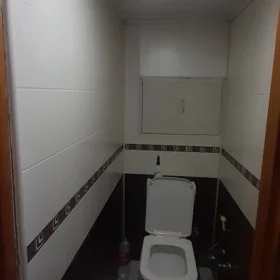 In Baku 78.0 m² apartment is for sale - Image 3