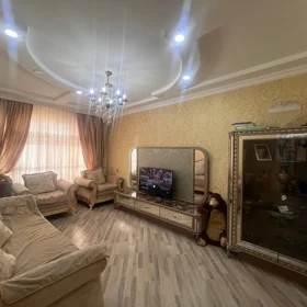 In Baku 75.0 m² apartment is for sale - Image 3