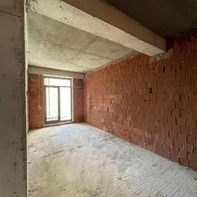 In Baku nan m² apartment is for sale - Image 4