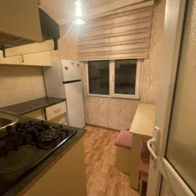 In Baku 60.0 m² apartment is for rent - Image 2