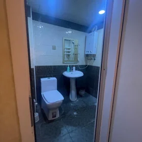 In Baku 60.0 m² apartment is for rent - Image 4