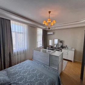 In Baku 96.0 m² apartment is for rent - Image 3