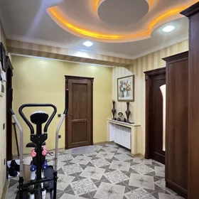 In Baku 132.0 m² apartment is for sale - Image 5