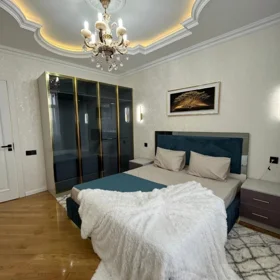 In Baku 90.0 m² apartment is for sale - Image 3
