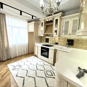 In Baku 90.0 m² apartment is for sale - Image 4