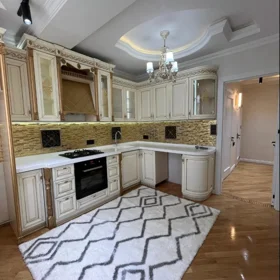 In Baku 90.0 m² apartment is for sale - Image 5