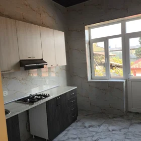 In Baku 60.0 m² apartment is for rent - Image 3