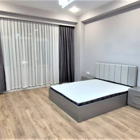 In Baku 140.0 m² apartment is for rent - Image 3