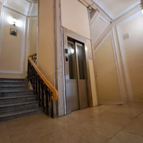 In Baku 160.0 m² apartment is for rent - Image 2