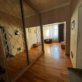 In Baku 75.0 m² apartment is for rent - Image 3