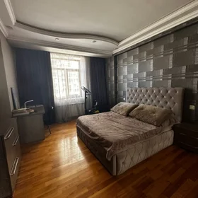 In Baku 75.0 m² apartment is for rent - Image 5