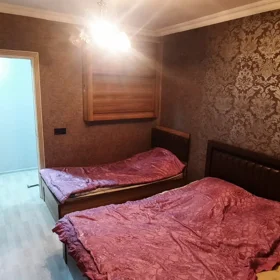 In Baku 70.0 m² apartment is for rent - Image 5