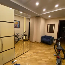 In Baku 95.0 m² apartment is for sale - Image 4
