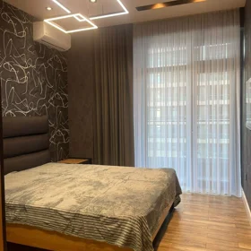 In Baku 70.0 m² apartment is for rent - Image 5