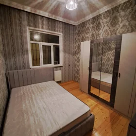 In Baku 72.0 m² house with 3.0 rooms is for sale - Image 4