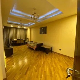 In Baku 95.0 m² apartment is for sale - Image 5