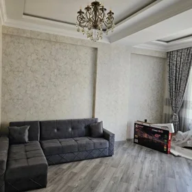 In Baku 70.0 m² apartment is for rent - Image 2